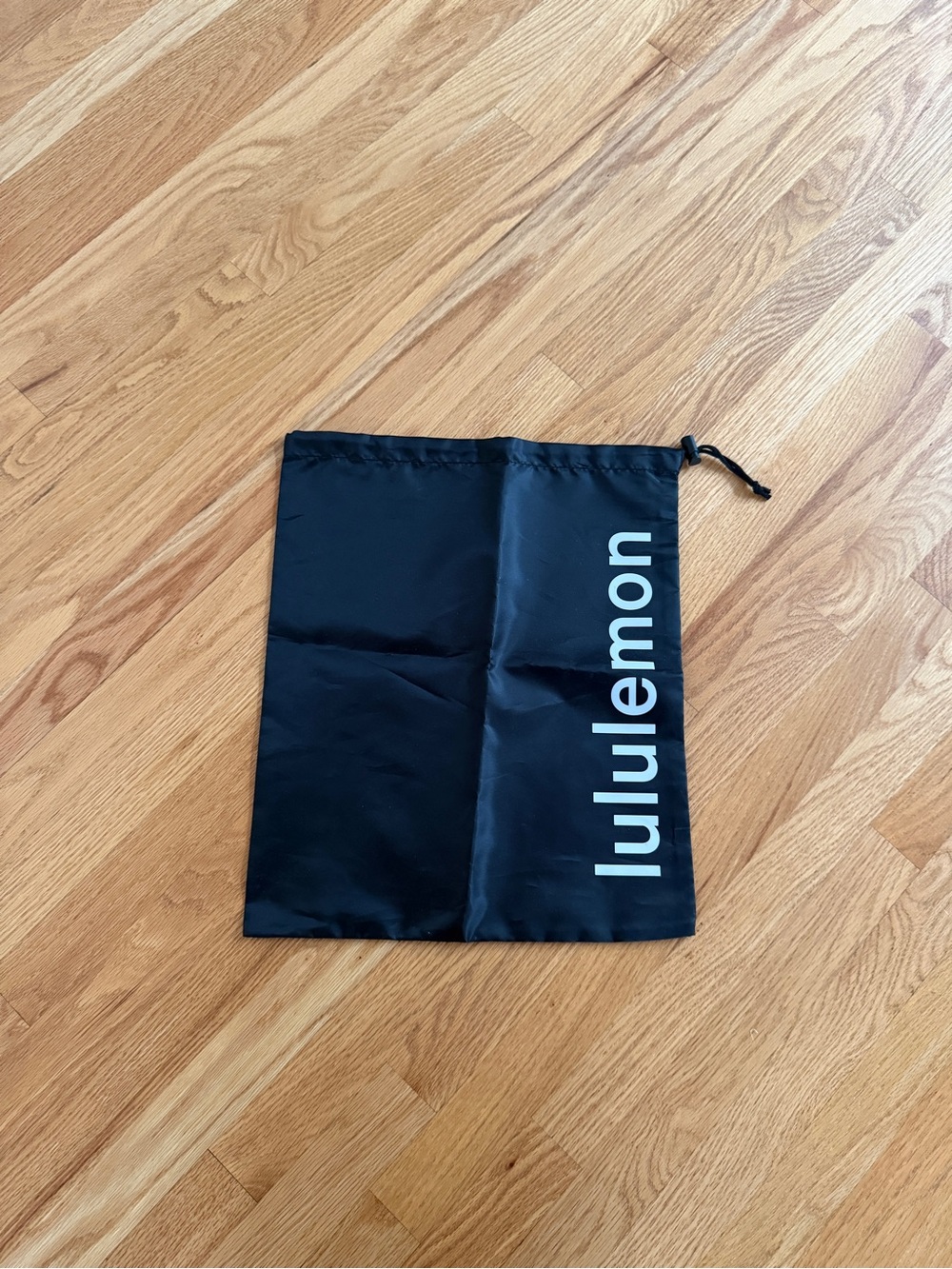 Lululemon drawstring bag